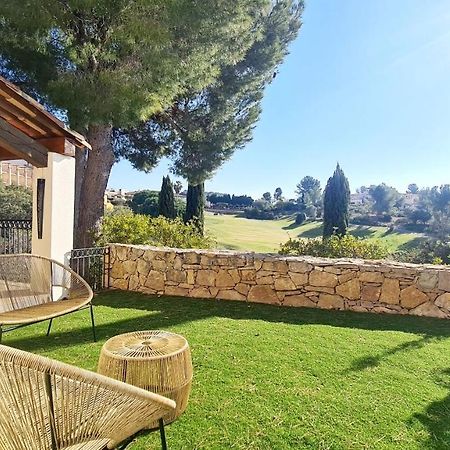 Superbe Villa-Domaine Avec Golf Piscine Et Tennis Saint-Cyr-sur-Mer Luaran gambar