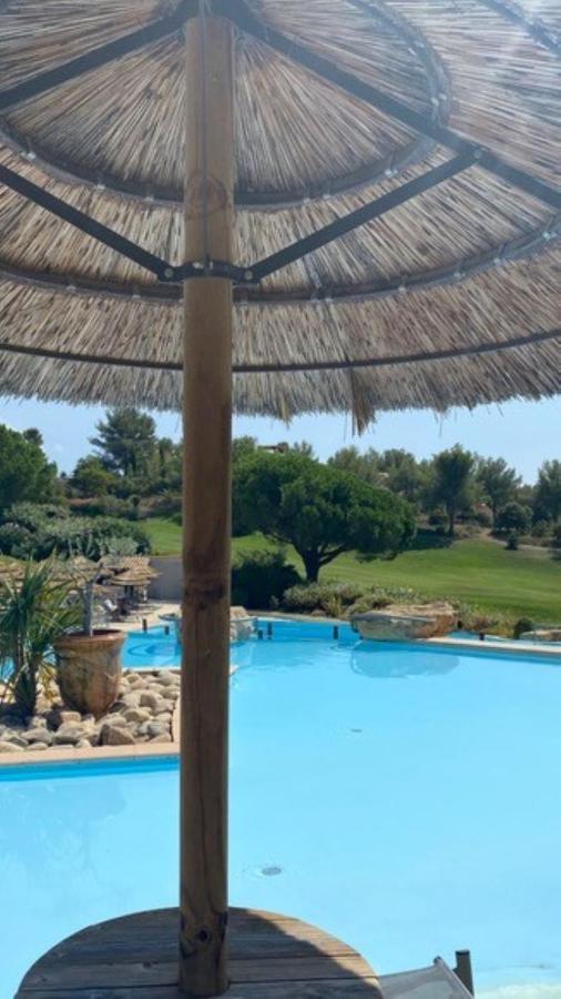 Superbe Villa-Domaine Avec Golf Piscine Et Tennis Saint-Cyr-sur-Mer Luaran gambar